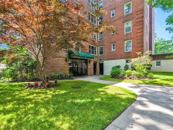 28-02 Parsons Boulevard, Unit 4E, Flushing, NY 11354