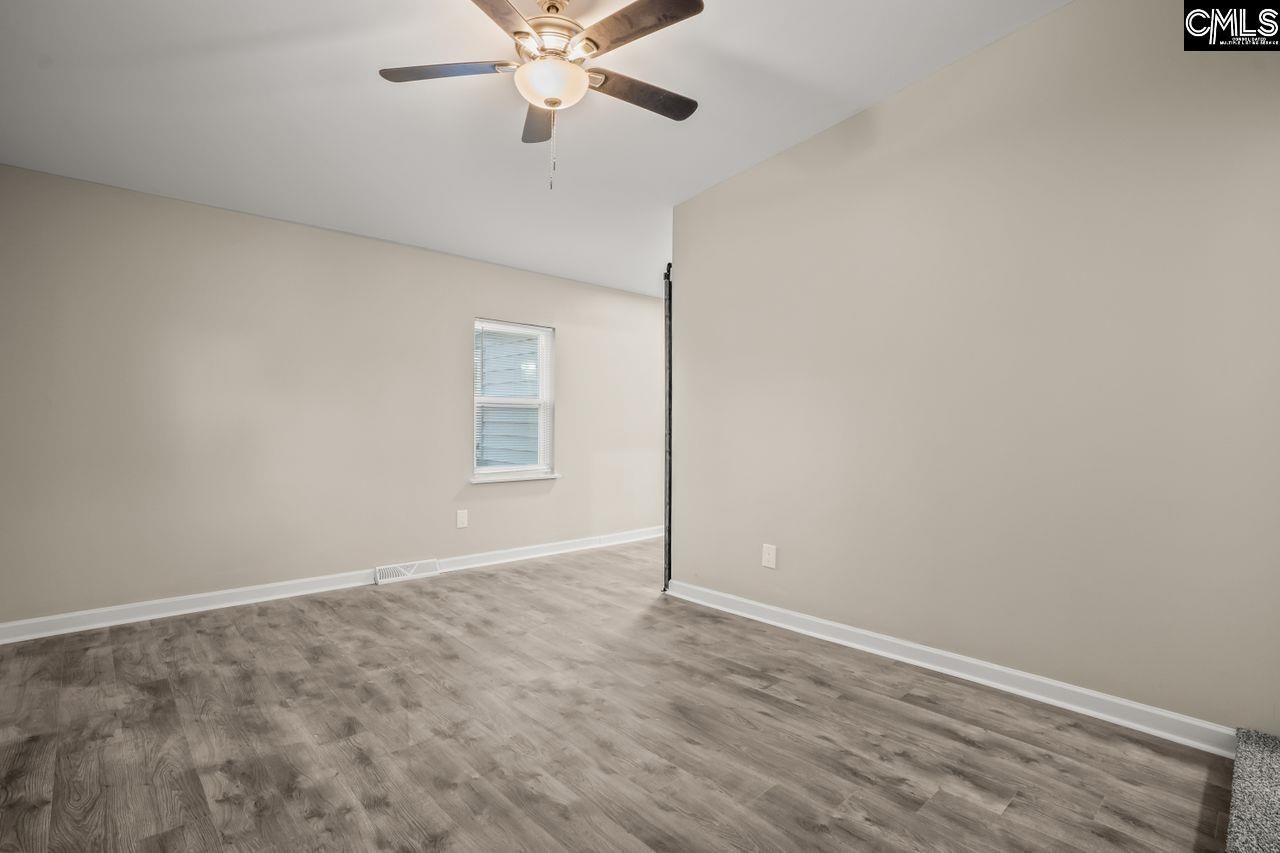425 Yachting Road Photo 24