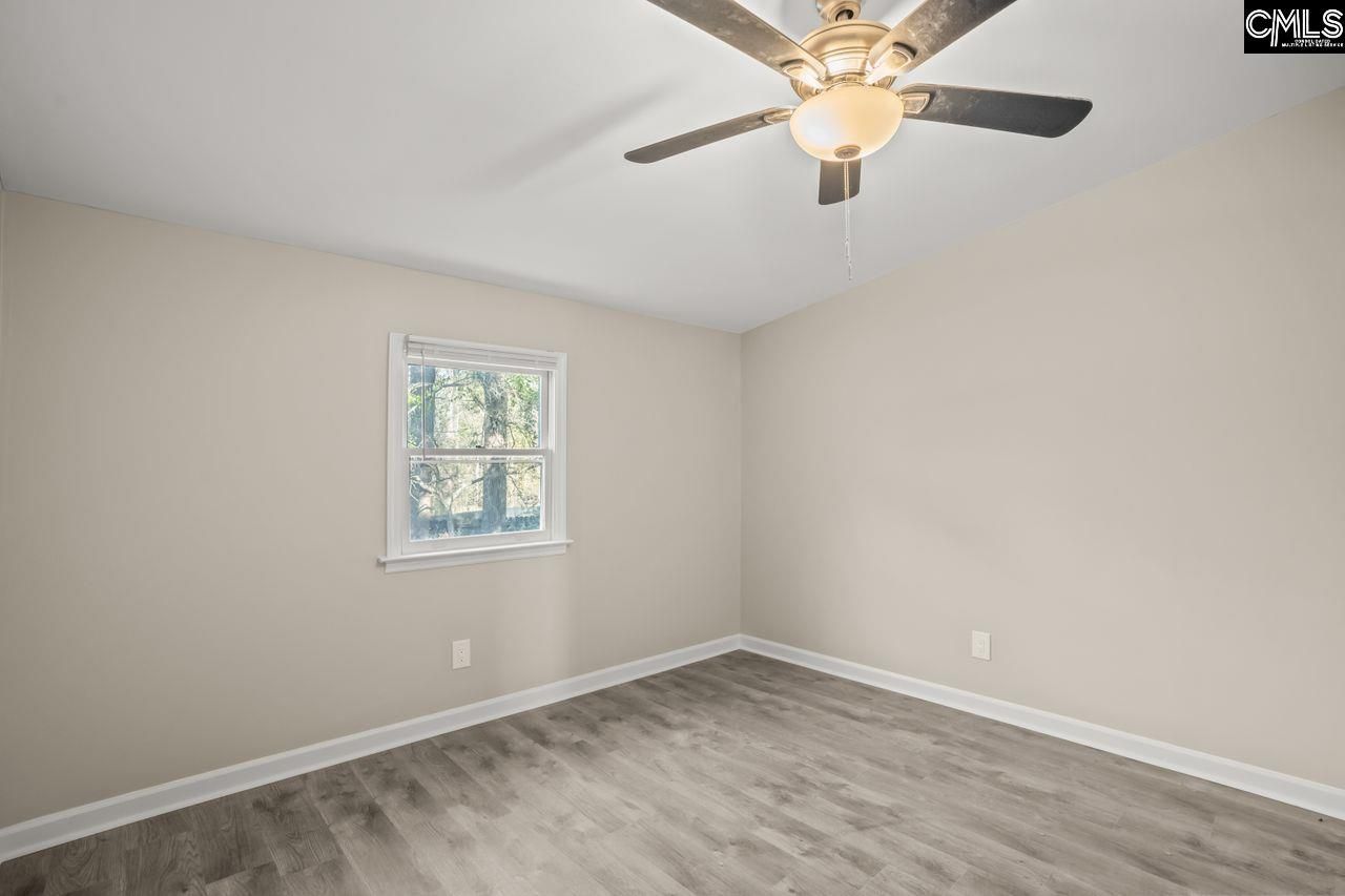 425 Yachting Road Photo 29