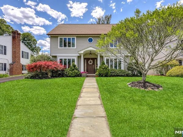 95 Spruce Street, MIDLAND PARK, NJ 07432