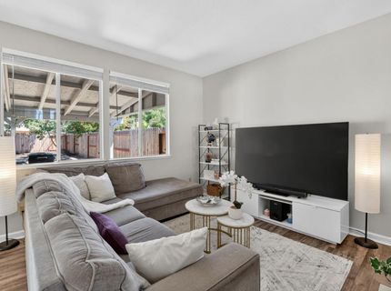 5347 Coral Creek Way, Elk Grove, CA 95758 Photo