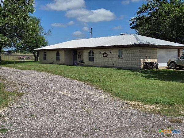 113 Leisure Acres Drive, Gatesville, TX 76528