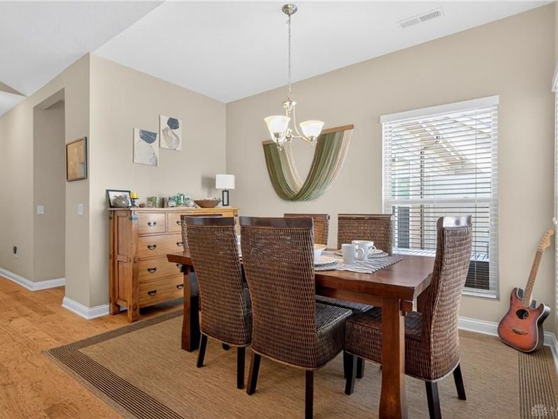 2484 Locust Hill Blvd, Beavercreek, OH 45431 Photo 13