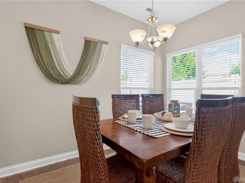 2484 Locust Hill Blvd, Beavercreek, OH 45431 Photo 14