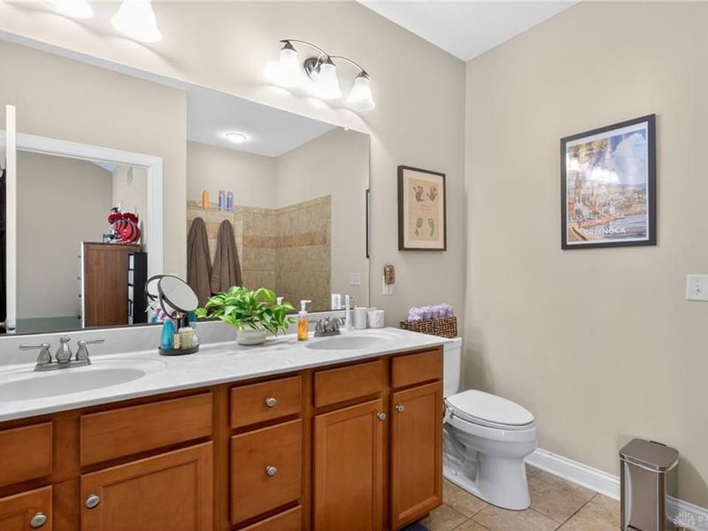 2484 Locust Hill Blvd, Beavercreek, OH 45431 Photo 21