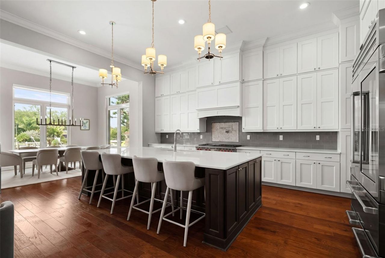 4905 W Spring Lake Drive, Tampa, FL 33629 Photo