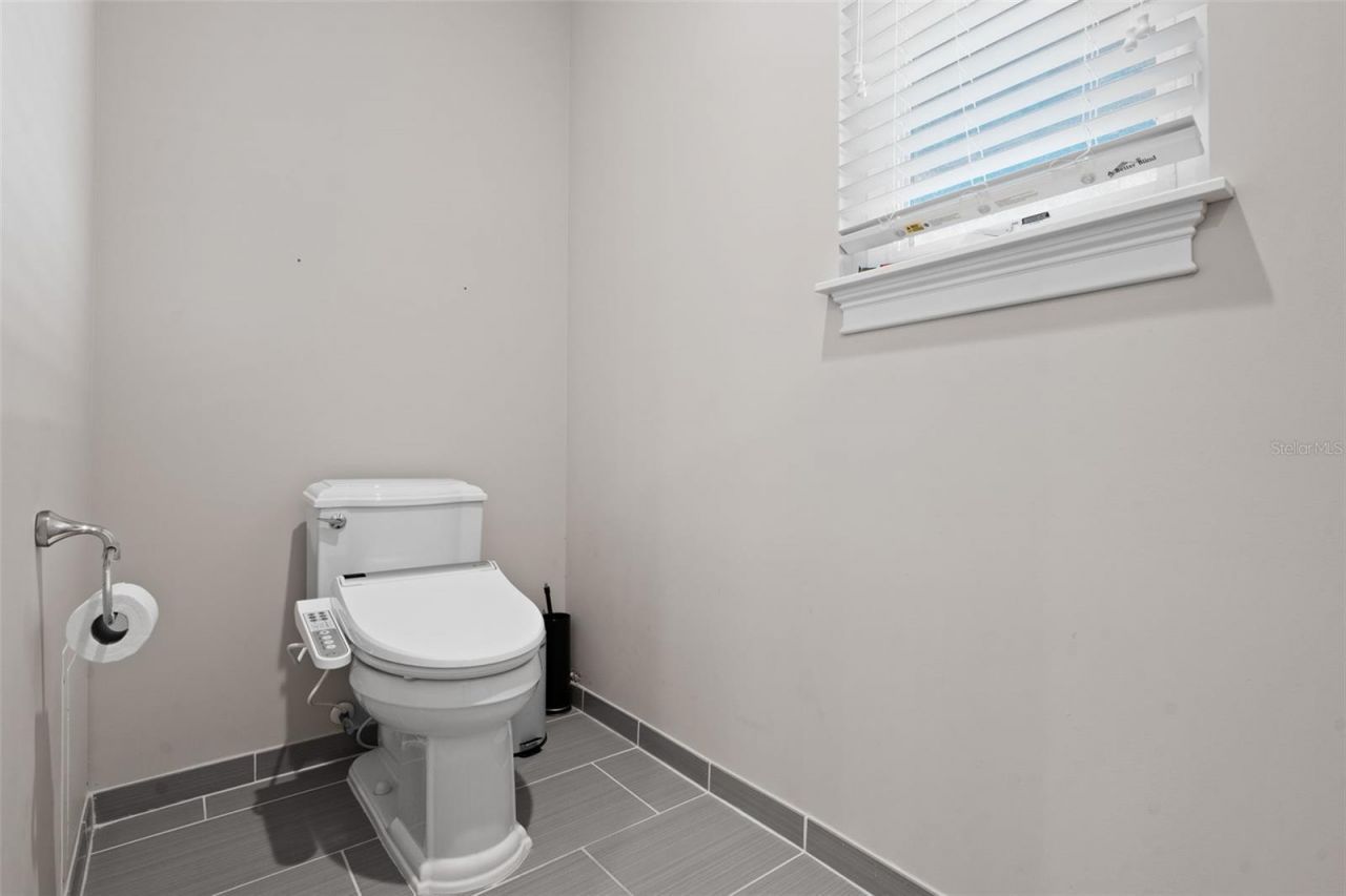 4905 W Spring Lake Drive, Tampa, FL 33629 Photo