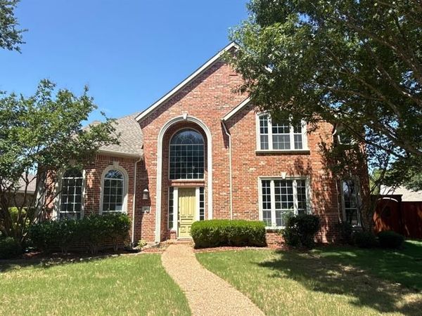 10901 Briar Brook Lane , Frisco, TX 75033