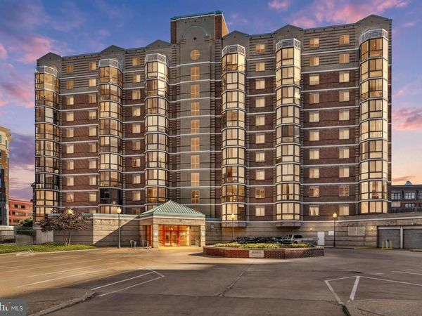 24 COURTHOUSE SQ, Unit 807, ROCKVILLE, MD 20850