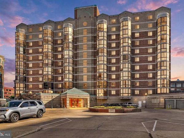 24 COURTHOUSE SQUARE , Unit 807, ROCKVILLE, MD 20850