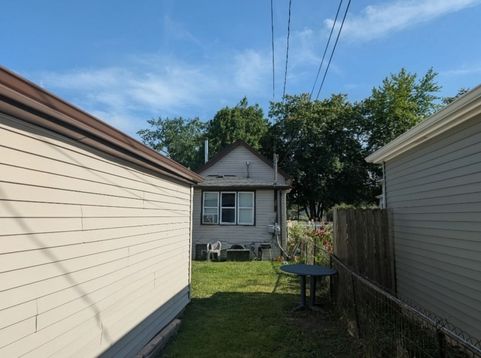 Main Photo
