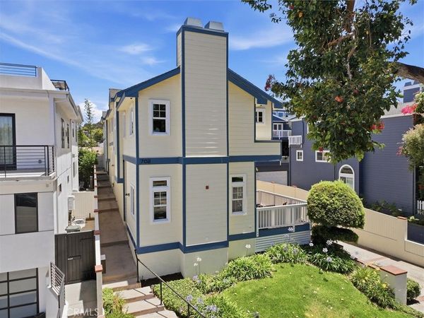 702 S Broadway , Unit A, Redondo Beach, CA 90277