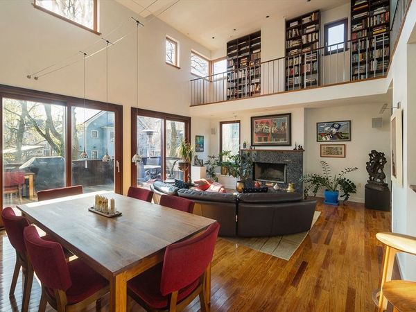 10 Newell St, Cambridge, MA 02140