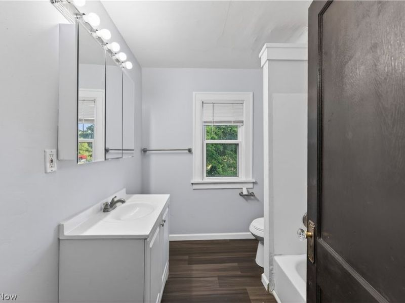 14760 Wemple Road, Cleveland, OH 44110 Photo 11