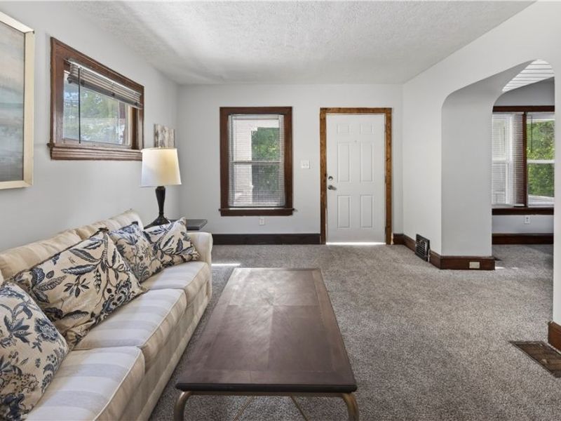 14760 Wemple Road, Cleveland, OH 44110 Photo 5