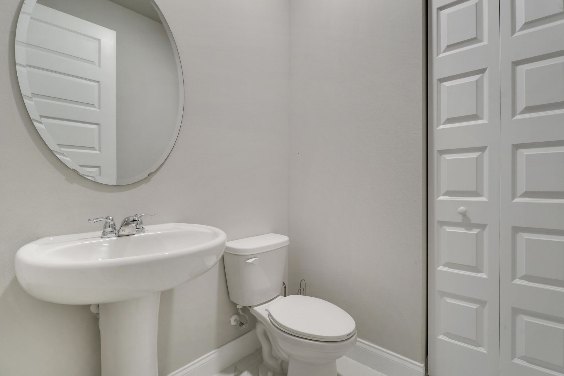 6545 NW Cloverdale Avenue, Port Saint Lucie, FL 34987 Photo