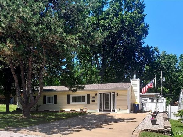 9505 Margo Ann Lane , St Louis, MO 63134