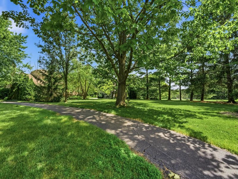5617 Preswick Drive, Dublin, OH 43017 Photo 9