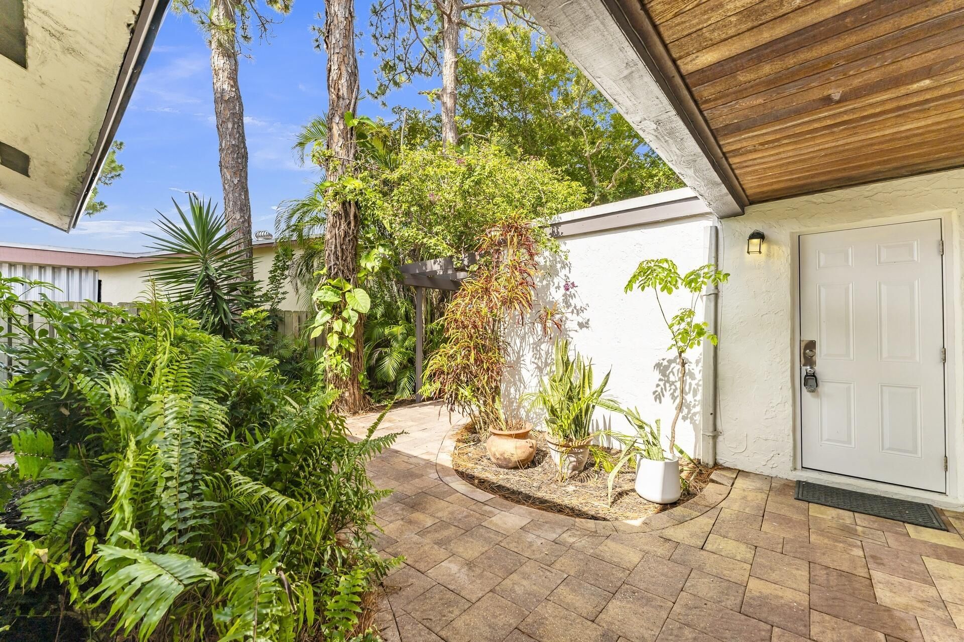 358 SW 32nd Terrace, Deerfield Beach, FL 33442 Photo