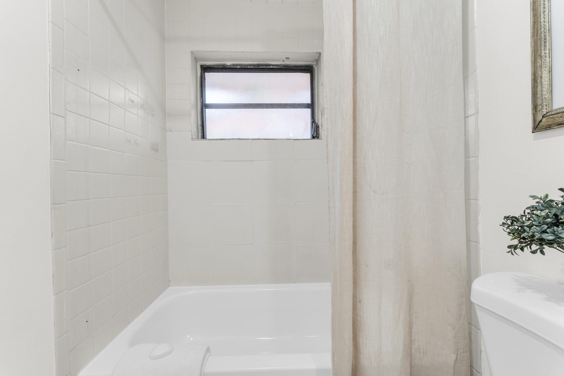 358 SW 32nd Terrace, Deerfield Beach, FL 33442 Photo