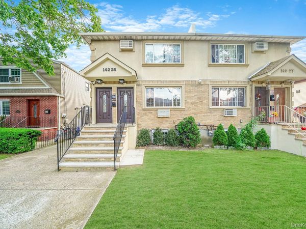 14225 250th Street, Rosedale, NY 11422