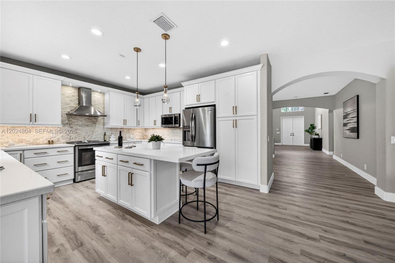 2432 Deer Creek Rd , Weston, FL 33327 Photo