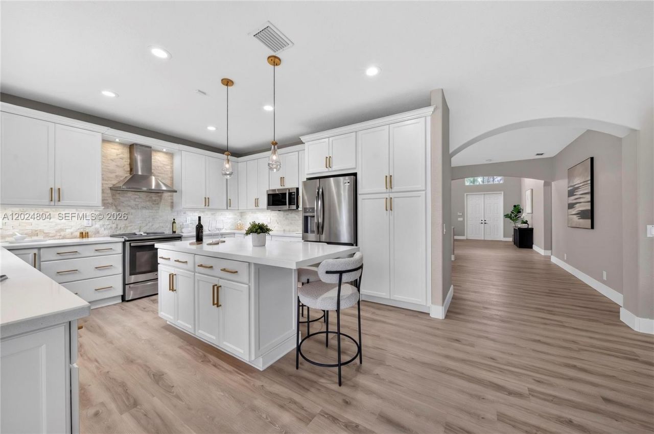 2432 Deer Creek Rd , Weston, FL 33327 Photo