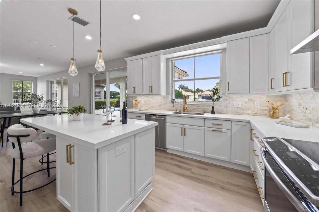 2432 Deer Creek Rd , Weston, FL 33327 Photo