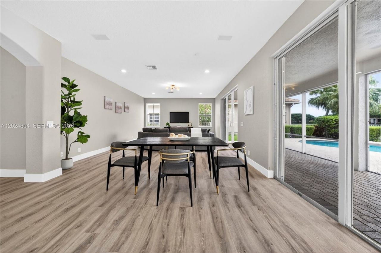 2432 Deer Creek Rd , Weston, FL 33327 Photo