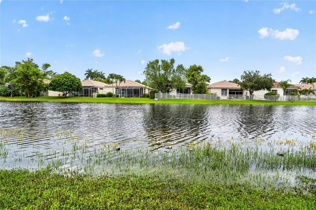 2432 Deer Creek Rd , Weston, FL 33327 Photo