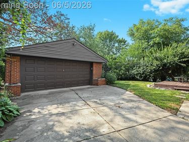 3117 Glenview Avenue, Royal Oak, MI 48073