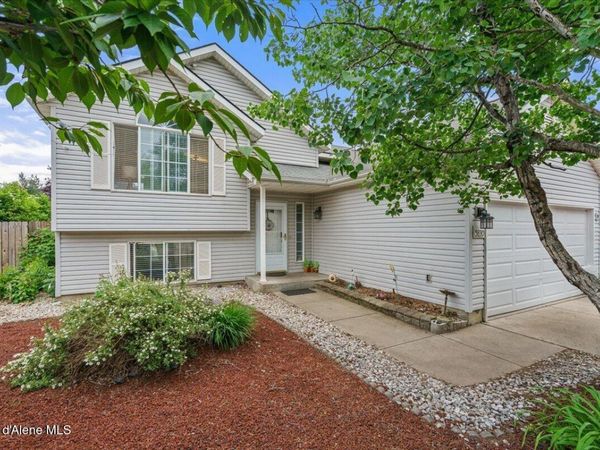 5890 N Dunmoore ST , Coeur d'Alene, ID 83815