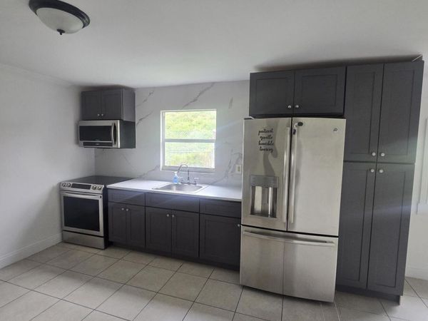6209 Grant Street, Hollywood, FL 33024