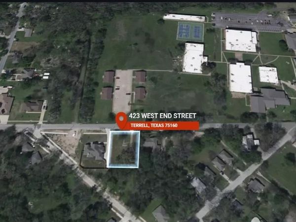 423 W End Street, Terrell, TX 75160