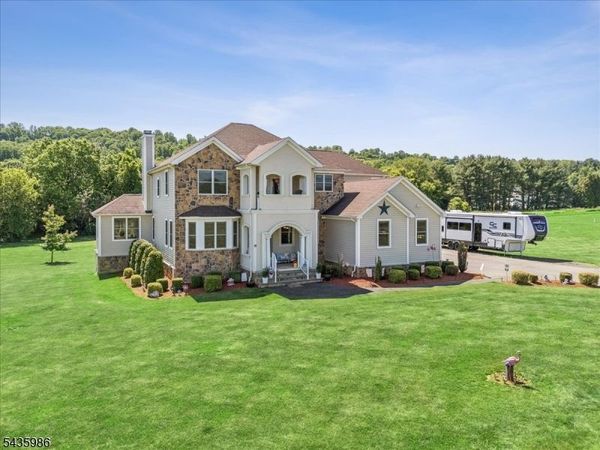 19 Green Valley Way, Harmony, NJ 08865