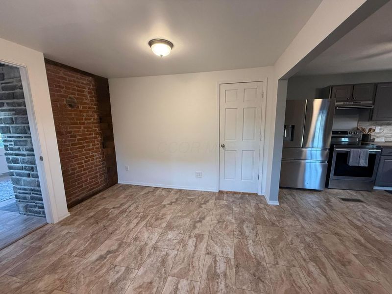 207 E Mill Street, Circleville, OH 43113 Photo 18
