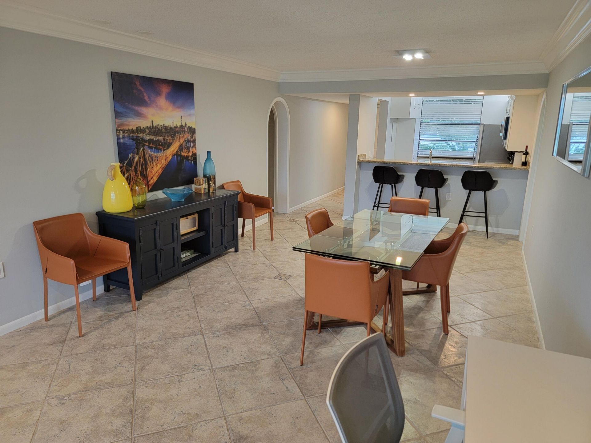 3540 Whitehall Drive, Unit 106, West Palm Beach, FL 33401 Photo