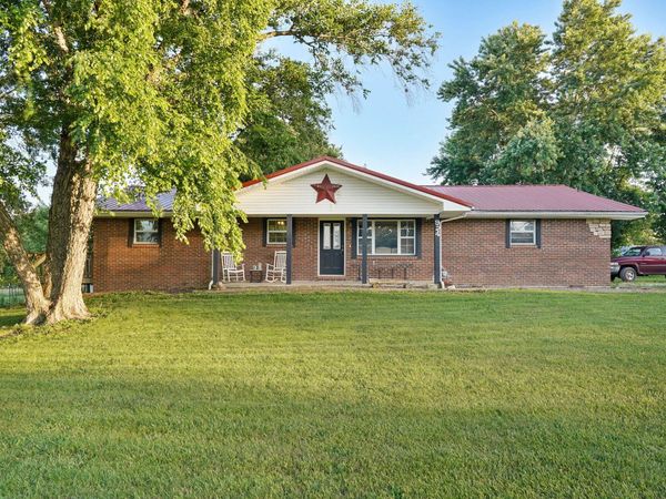 924 Plank School Road , Marshfield, MO 65706