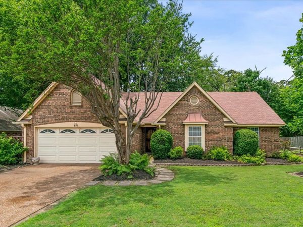 895 CULLY RD, Memphis, TN 38018