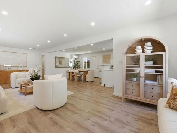 150 Middlefield Road , Palo Alto, CA 94301