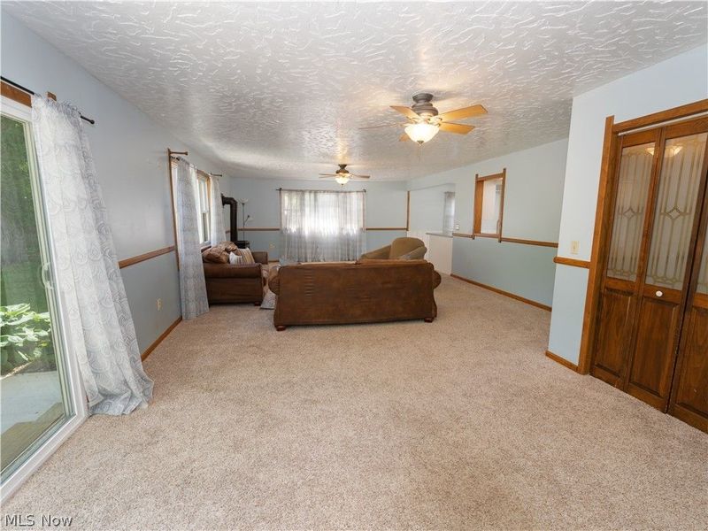 16374 Main Market Road, West Farmington, OH 44080 Photo 22