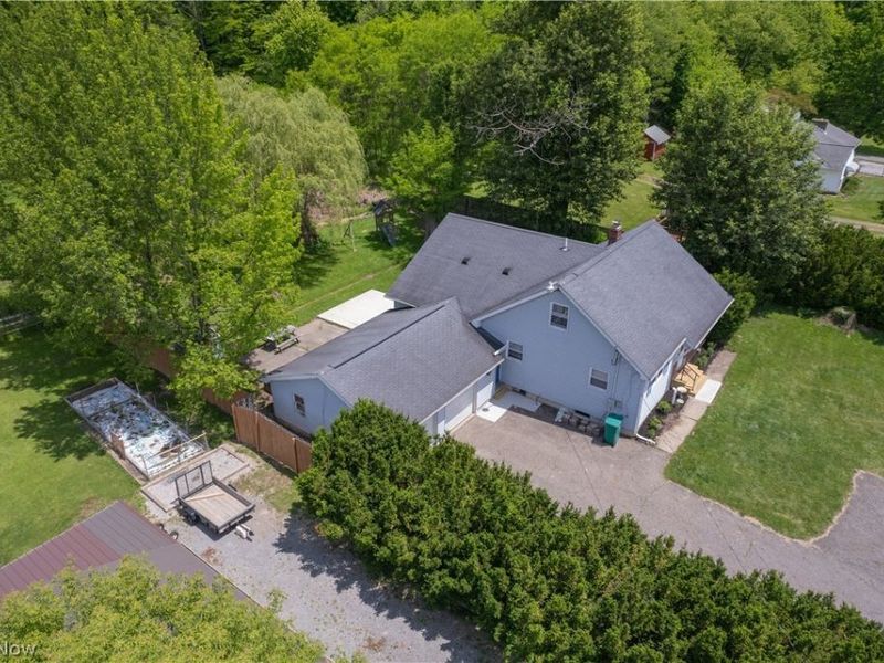 16374 Main Market Road, West Farmington, OH 44080 Photo 9