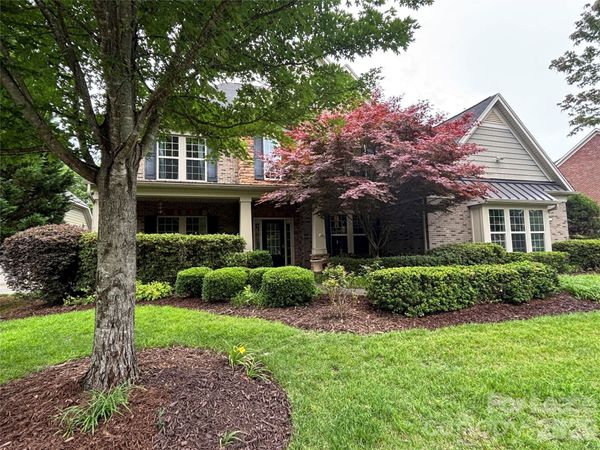 8811 Tamarron Drive , Charlotte, NC 28277