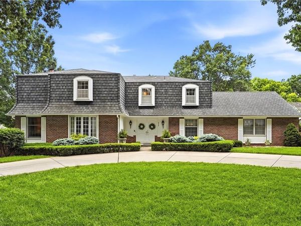 3423 W 92nd Place, Leawood, KS 66206