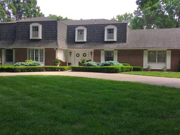 3423 W 92nd Place, Leawood, KS 66206