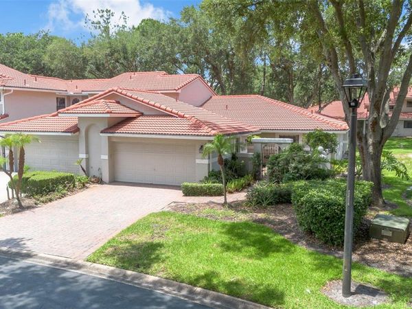 8237 BREEZE COVE LANE, ORLANDO, FL 32819