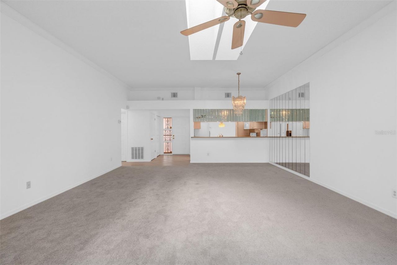 8237 Breeze Cove Lane, Orlando, FL 32819 Photo
