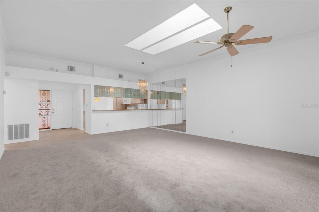 8237 Breeze Cove Lane, Orlando, FL 32819 Photo