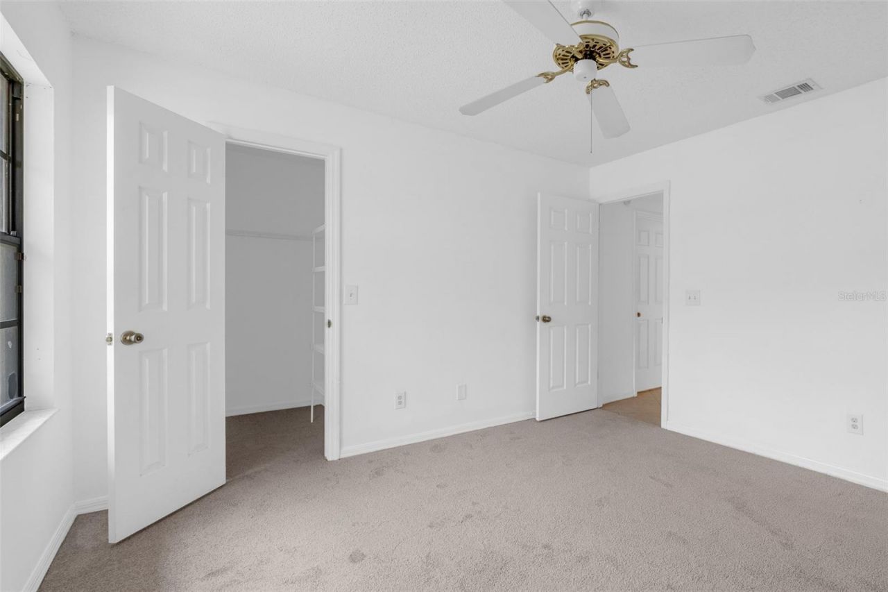 8237 Breeze Cove Lane, Orlando, FL 32819 Photo
