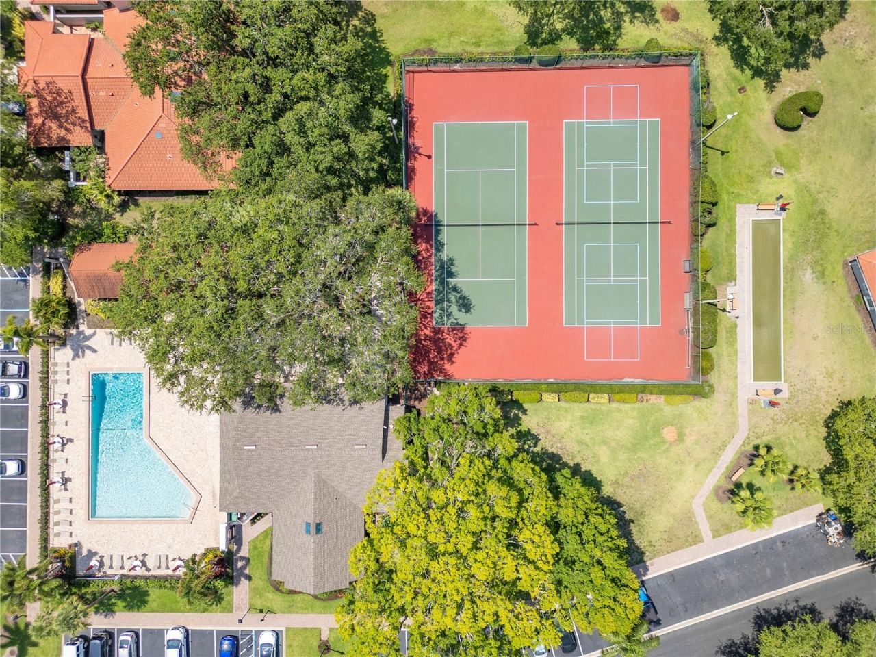 8237 Breeze Cove Lane, Orlando, FL 32819 Photo